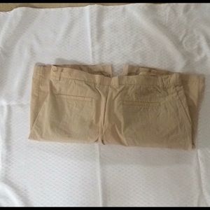 5 pairs of cargo shorts,